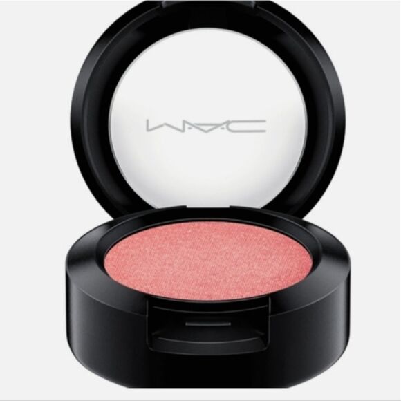 Mac Cosmetics Frost Eyeshadow - Picture 4 of 5